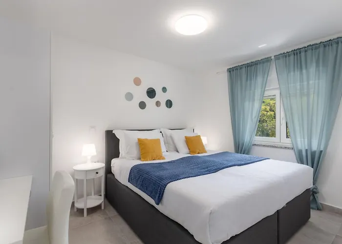 Modernes In Crikvenica Mit Gemeinschaftspool By Interhome شقة تْسْغيكفانِتْسا